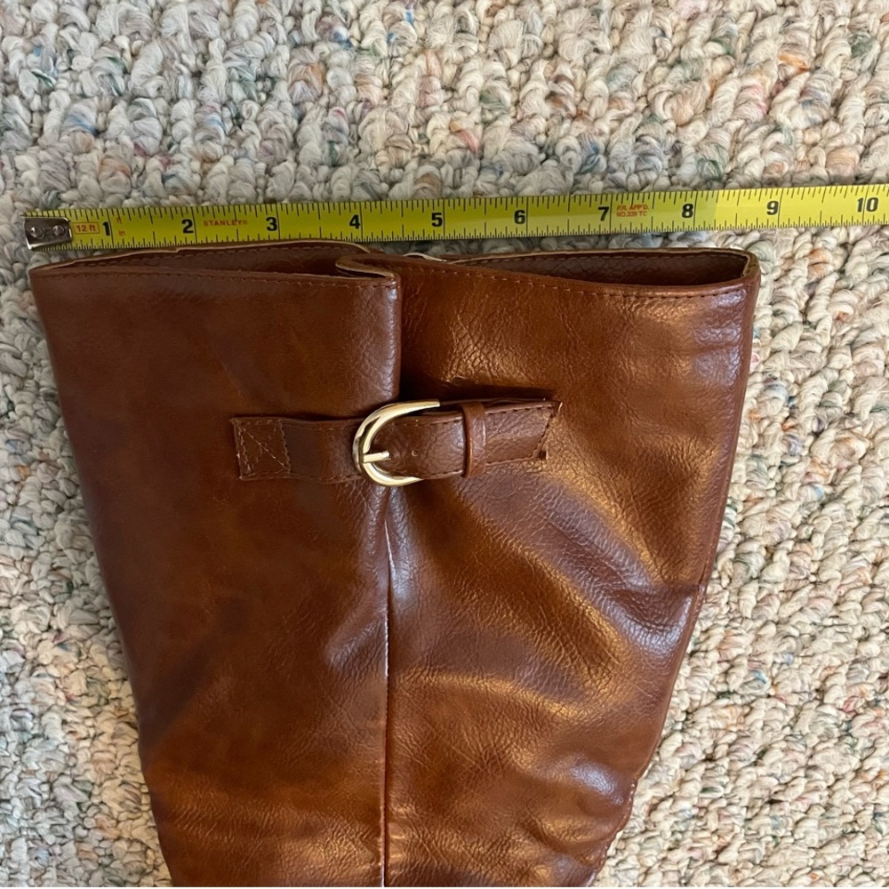 Women’s Knee High Zip Up Cognac Boots - Picture 7 of 10
